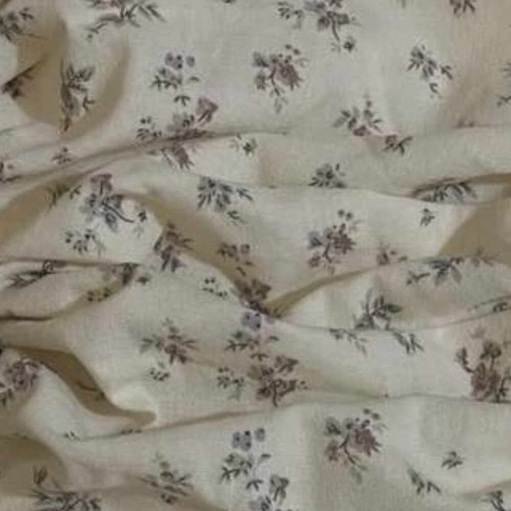 Cream Floral Dress - Picture 2 of 4